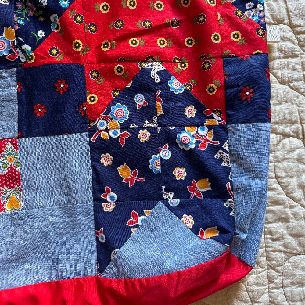 Handmade Vintage Patchwork Tote Bag 21"x17" Muslin Lined - Sew Loved 🧵🪡 - Picture 7 of 13